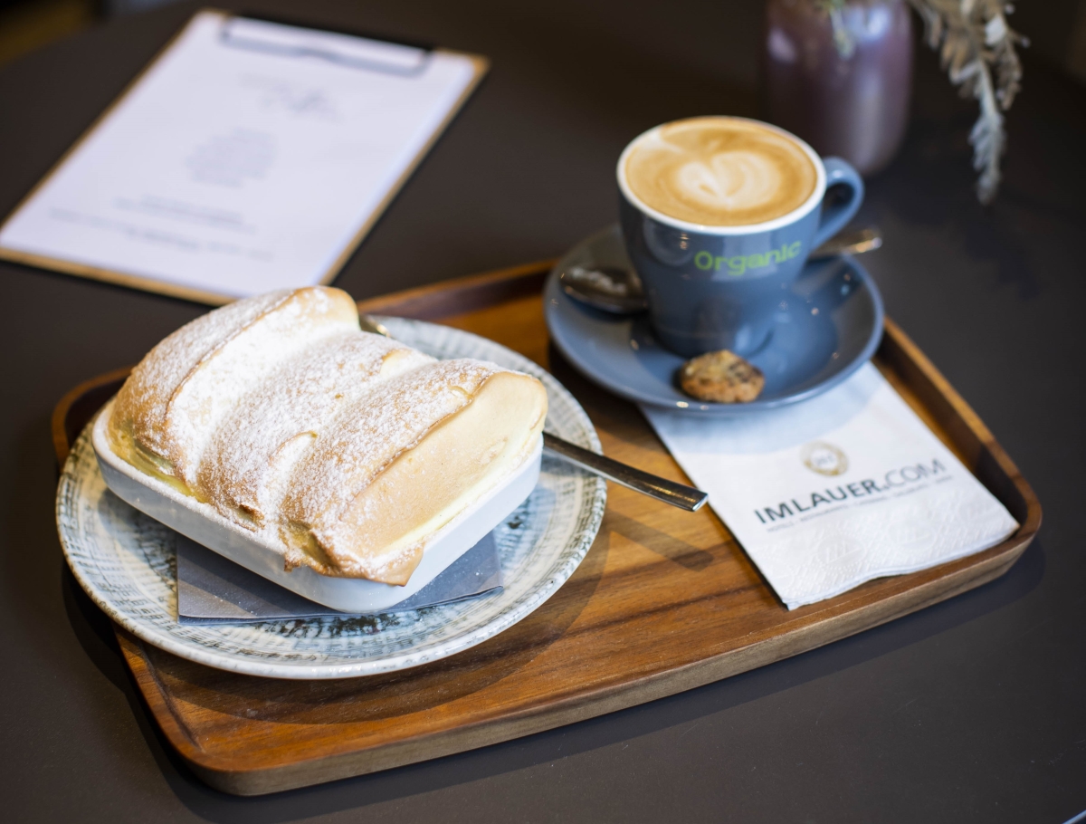 Mirabell_Coffee_Bar_Salzburger-Nockerl_Copyright-Neumayr-beschnitten-web