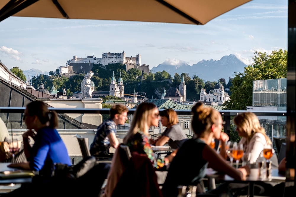 IMLAUER Sky Bar_Terrasse web